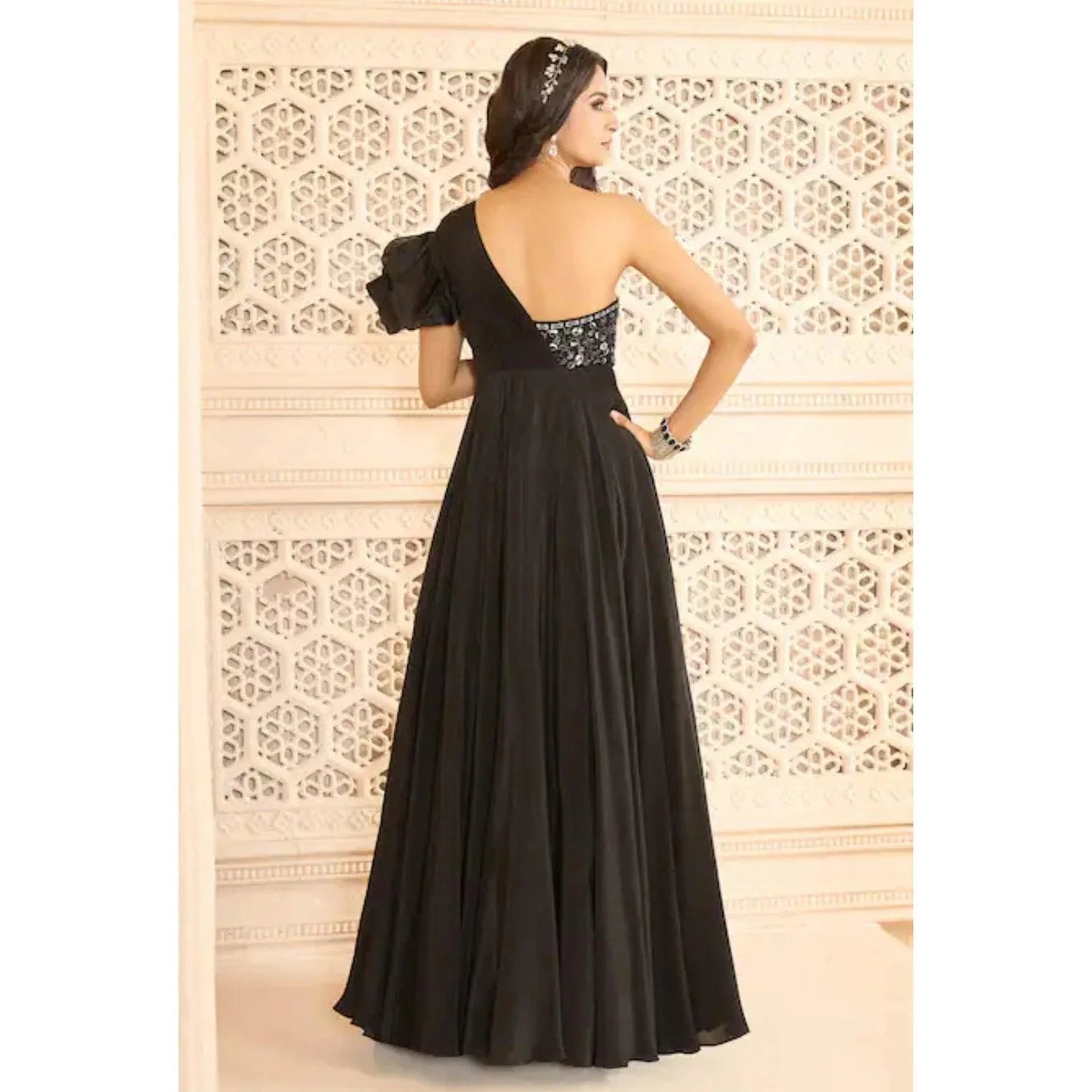 Harliv Black Crepe Hand Embroidered Floral Patterns Asymmetric One Shoulder Gown